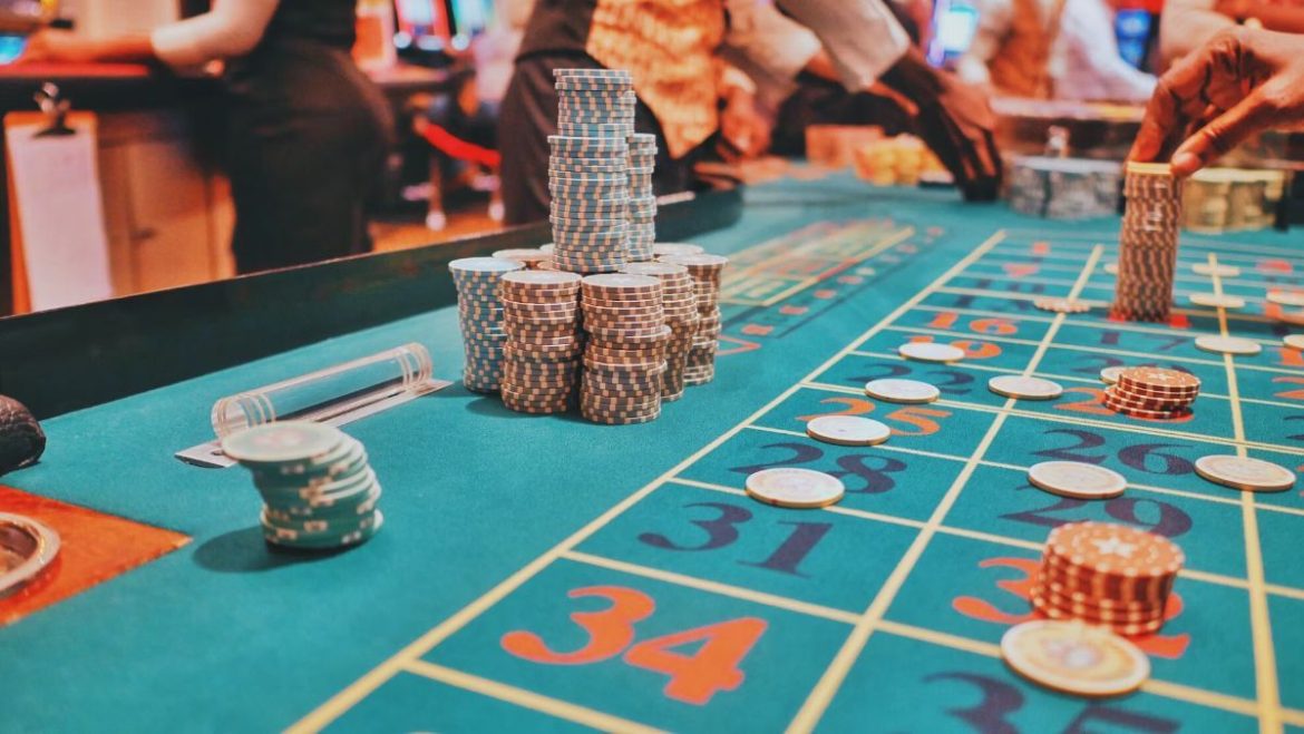 Beyond the Ramp: Accessibility Features and Adaptive Tech for Disabled Casino Patrons